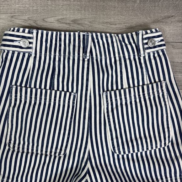BDG Urban Outfitters Striped Pleated Jean Shorts Blue White sz 25 - Picture 5 of 5